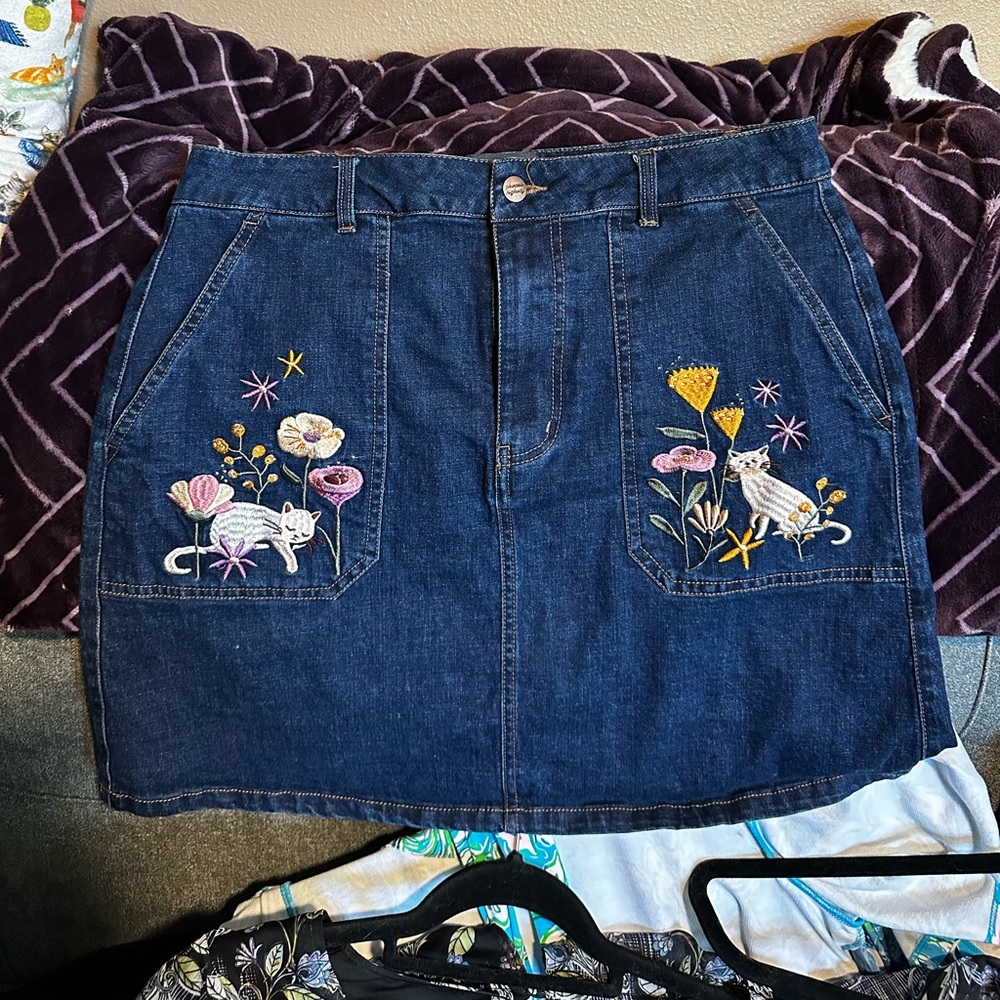 Excellent condition ModCloth princess highway cat denim skirt